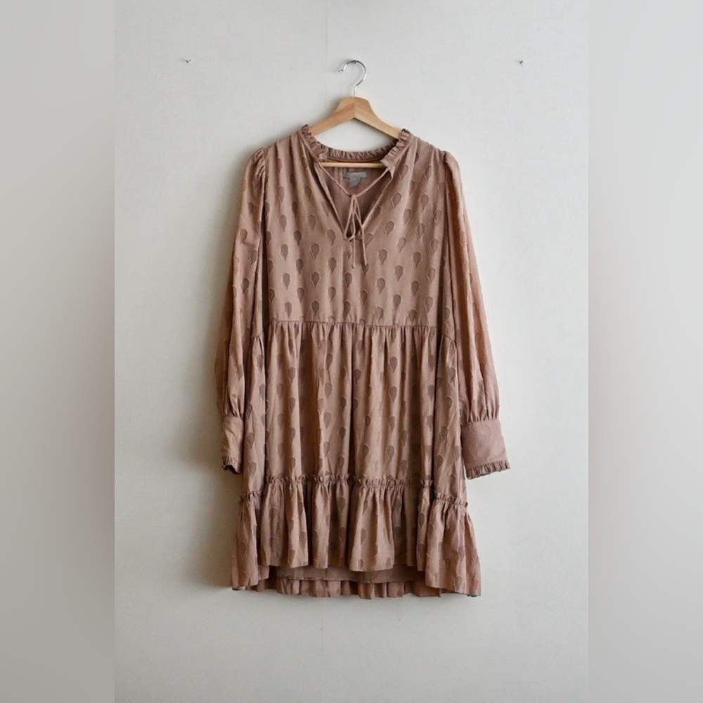 H&M Textured Tiered Mini Dress -Soft Desert Rose - Medium